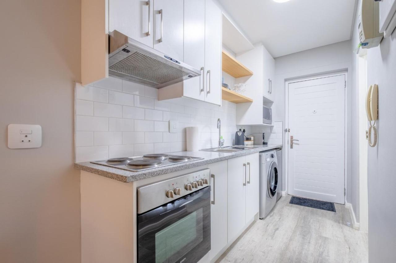 Lemon Rind - 16 Eikehoff Apartment Stellenbosch Ngoại thất bức ảnh